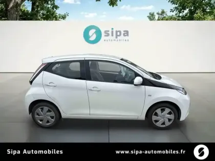 Photo 5 Toyota Aygo  1.0 VVT-i x-shift