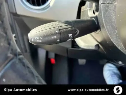 Photo 30 Fiat 500  1.0 70 ch Hybride BSG S/S