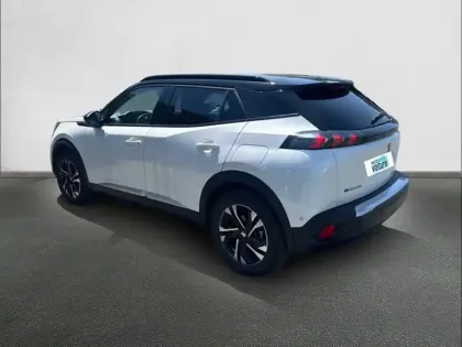 Photo 6 Peugeot 2008  Electrique 136 ch