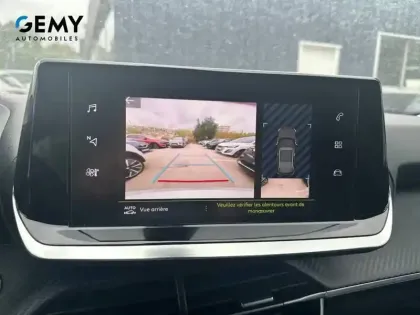 Photo 17 Peugeot 2008  PureTech 100 S&S BVM6
