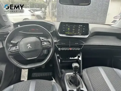 Photo 7 Peugeot 2008  PureTech 100 S&S BVM6