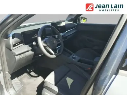 Photo 10 Volkswagen T-roc  1.5 eTSI EVO2 Hybrid 150 ch DSG7