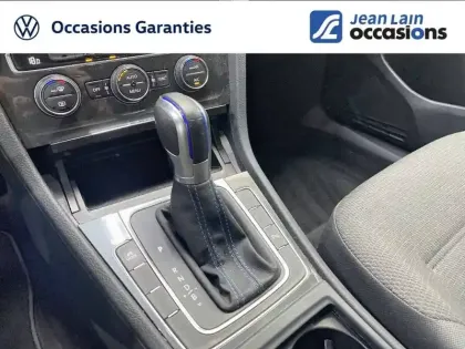 Photo 15 Volkswagen Golf E- 136