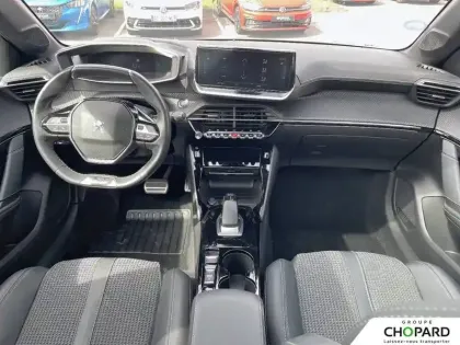 Photo 14 Peugeot 208  Electrique 50 kWh 136ch