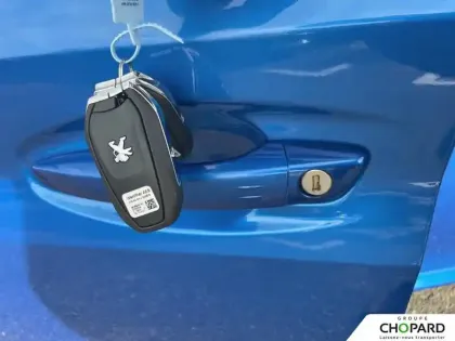 Photo 17 Peugeot 208  Electrique 50 kWh 136ch