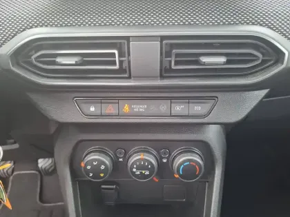 Photo 5 Dacia Sandero  TCe 90 - 22