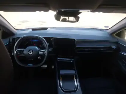 Photo 9 Renault Espace  E-Tech hybrid 200