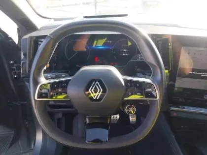 Photo 10 Renault Espace  E-Tech hybrid 200