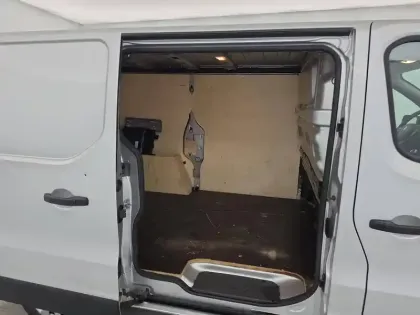 Photo 223 Renault Trafic  FGN L1H1 1000 KG DCI 120