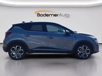 Photo 5 Renault Captur  E-Tech full hybrid 145