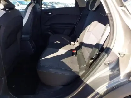 Photo 14 Renault Captur  E-Tech full hybrid 145