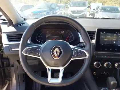 Photo 10 Renault Captur  E-Tech full hybrid 145