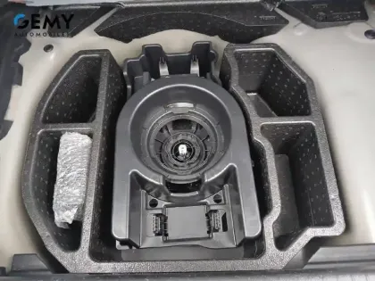Photo 41 Peugeot 208  PureTech 100 S&S BVM6