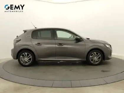 Photo 24 Peugeot 208  PureTech 100 S&S BVM6