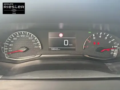 Photo 9 Peugeot 2008  PureTech 100 S&S BVM6