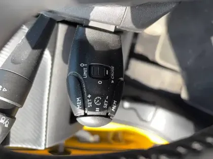 Photo 8 Peugeot 208  Electrique 50 kWh 136ch