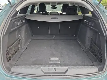 Photo 5 Peugeot 308  SW BlueHDi 130ch S&S EAT8