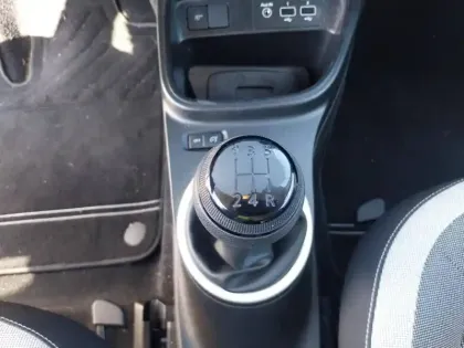 Photo 12 Renault Twingo  III SCe 65
