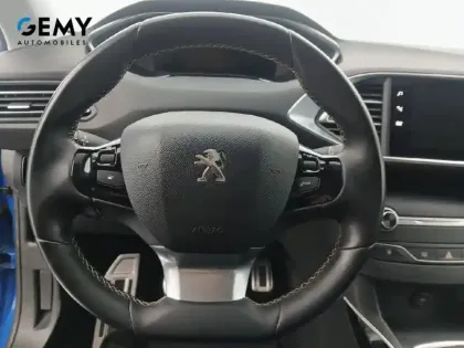 Photo 38 Peugeot 308  PureTech 130ch S&S BVM6