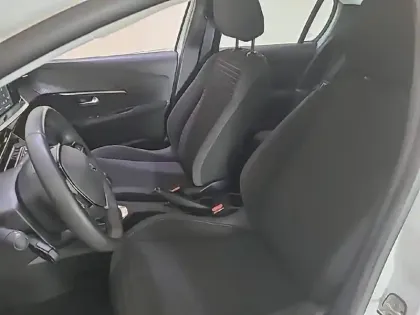 Photo 15 Peugeot 208  PureTech 75 S&S BVM5