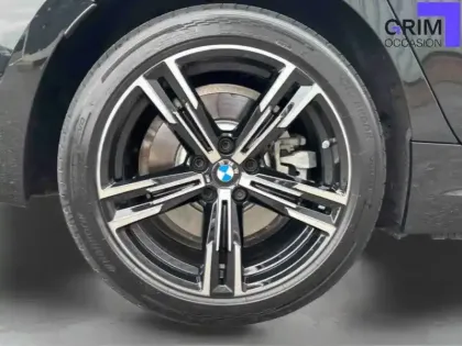 Photo 14 BMW Serie 3 Touring 330e 292 ch BVA8
