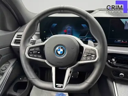 Photo 5 BMW Serie 3 Touring 330e 292 ch BVA8