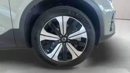 Photo 5 Volvo XC40  Recharge 231 ch 1EDT