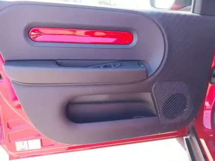 Photo 18 Renault Twingo  E-Tech Electrique 80 ch autonomie urbaine