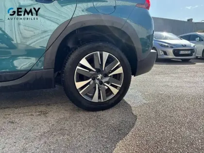 Photo 10 Peugeot 2008  PureTech 82ch S&S BVM5