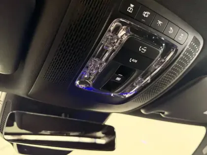 Photo 15 Mercedes Classe A  180 d 7G-DCT