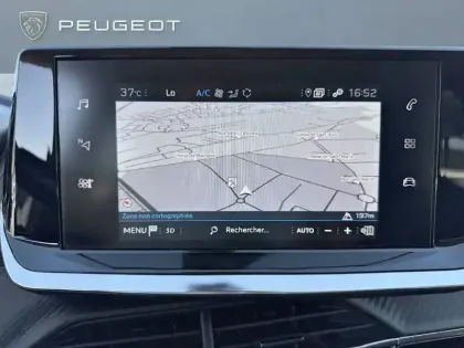 Photo 23 Peugeot 2008  PureTech 100 S&S BVM6