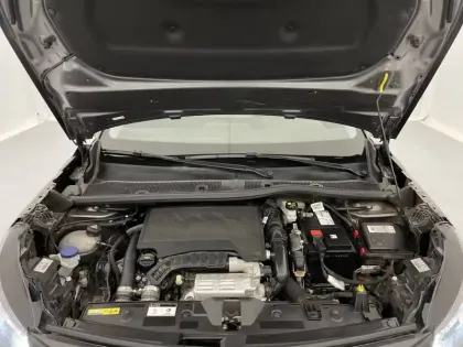 Photo 20 Peugeot 2008  PureTech 130 S&S EAT8