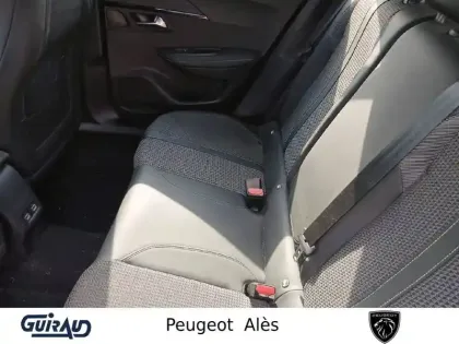 Photo 10 Peugeot 2008  PureTech 130 S&S EAT8