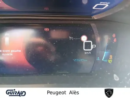 Photo 22 Peugeot 2008  PureTech 130 S&S EAT8