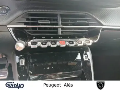 Photo 20 Peugeot 2008  PureTech 130 S&S EAT8