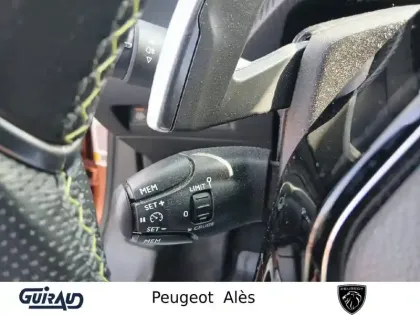 Photo 18 Peugeot 2008  PureTech 130 S&S EAT8