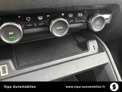 Photo 32 Citroën C4  PureTech 130 S&S BVM6