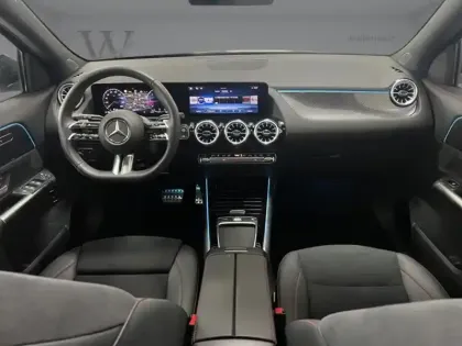 Photo 10 Mercedes GLA 200 d AMG Line