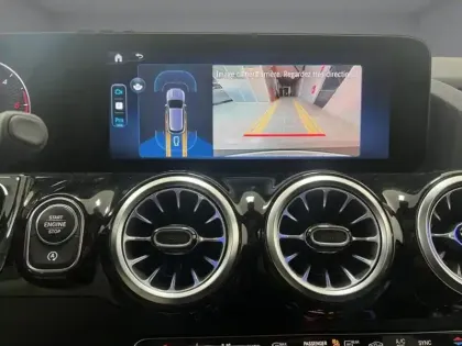 Photo 16 Mercedes GLA 200 d AMG Line