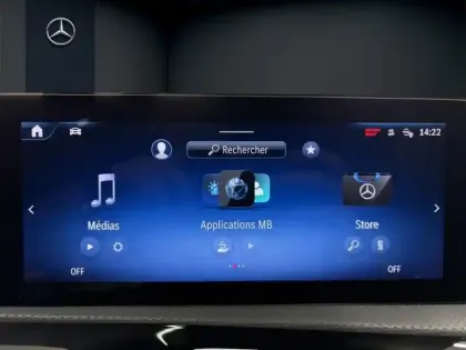 Photo 18 Mercedes Classe A 200 d AMG Line
