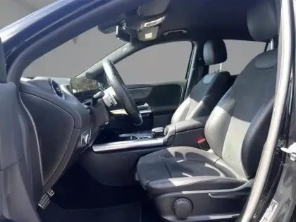 Photo 19 Mercedes GLA 200 d AMG Line