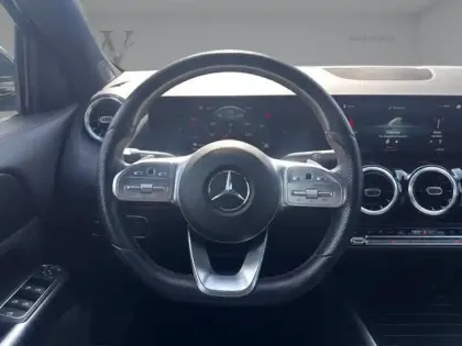 Photo 12 Mercedes GLA 200 d AMG Line