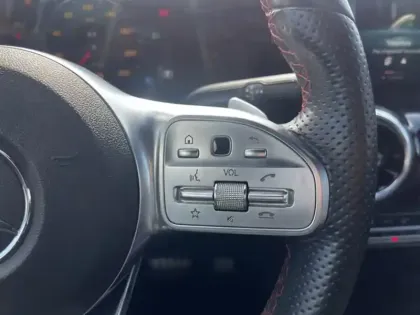 Photo 15 Mercedes GLA 200 d AMG Line