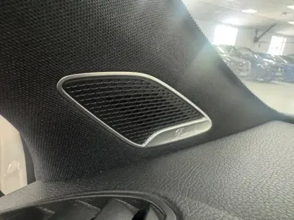 Photo 16 Mercedes GLA 200 d AMG Line