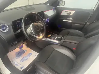 Photo 8 Mercedes GLA 200 d AMG Line