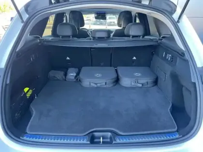 Photo 9 Mercedes GLC 300 de 4MATIC avec technologie
