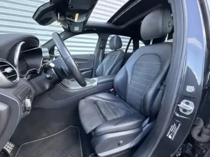 Photo 18 Mercedes GLC  300de 4MATIC SUV AMG Line