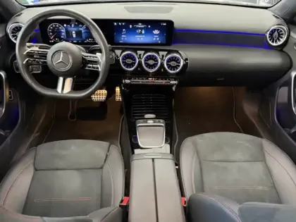 Photo 11 Mercedes Classe A 250 e Hybrid EQ AMG Line