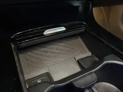 Photo 16 Mercedes Classe A 250 e Hybrid EQ AMG Line