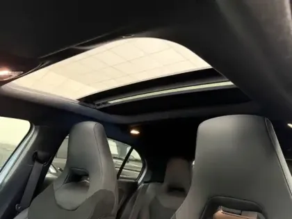 Photo 12 Mercedes Classe A 250 e Hybrid EQ AMG Line